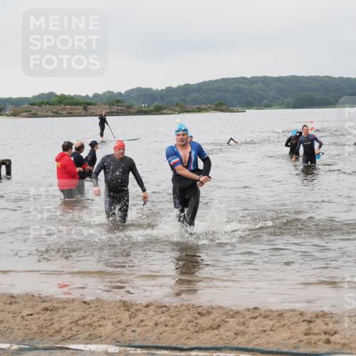 23.06.2024 - Viking Triathlon MichiJ http://msf.ph/oto/6344797 23.06.2024 10:36:31 Schwimmen 326, 653 meine-sportfotos.de