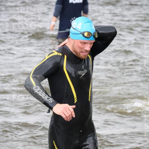 23.06.2024 - Viking Triathlon H.Heesch http://msf.ph/oto/6344808 23.06.2024 10:41:39 Schwimmen 15, 82, 161, 250, 455, 553 meine-sportfotos.de