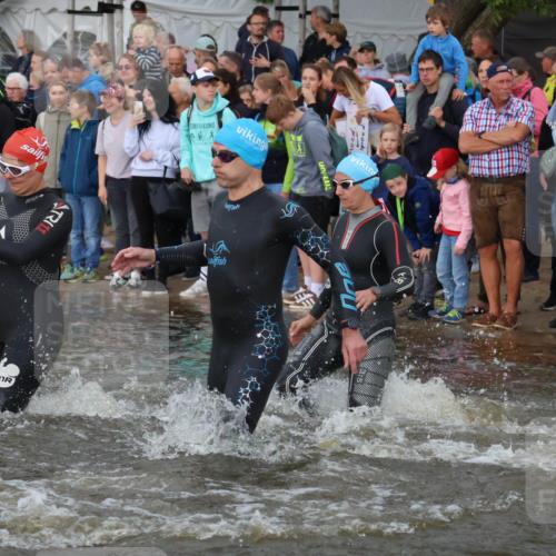 23.06.2024 - Viking Triathlon H.Heesch http://msf.ph/oto/6344828 23.06.2024 10:07:04 Schwimmen 19, 79, 80, 221, 241, 325, 341, 346, 384, 441, 479, 513, 525, 526, 547, 615, 647 meine-sportfotos.de