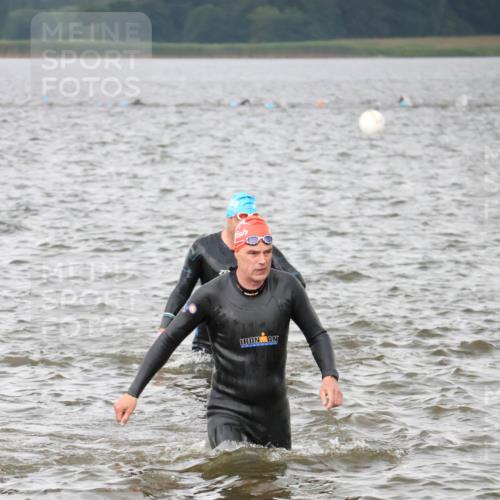 23.06.2024 - Viking Triathlon H.Heesch http://msf.ph/oto/6344833 23.06.2024 10:41:52 Schwimmen 171, 251, 287 meine-sportfotos.de