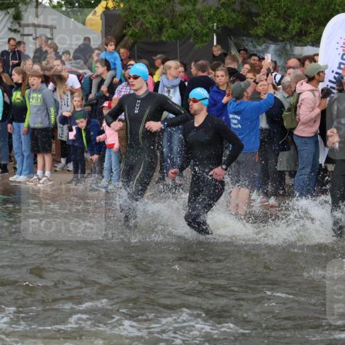 23.06.2024 - Viking Triathlon H.Heesch http://msf.ph/oto/6344848 23.06.2024 10:07:07 Schwimmen 80, 121, 169, 241, 325, 346, 376, 441, 479, 513, 525, 526, 547, 615, 631, 647 meine-sportfotos.de