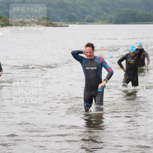 23.06.2024 - Viking Triathlon MichiJ http://msf.ph/oto/6344850 23.06.2024 10:36:39 Schwimmen 275 meine-sportfotos.de