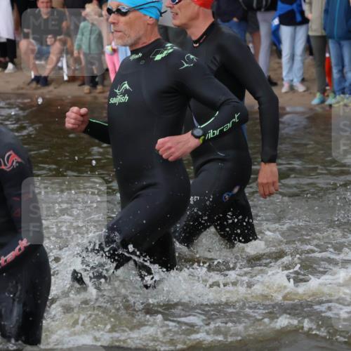 23.06.2024 - Viking Triathlon H.Heesch http://msf.ph/oto/6344866 23.06.2024 10:07:10 Schwimmen 80, 121, 169, 241, 285, 325, 346, 376, 380, 441, 479, 513, 525, 615, 631, 647 meine-sportfotos.de