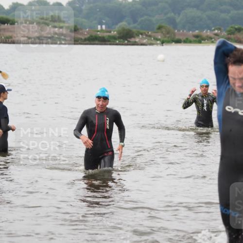 23.06.2024 - Viking Triathlon MichiJ http://msf.ph/oto/6344868 23.06.2024 10:36:44 Schwimmen 275, 317, 328, 491 meine-sportfotos.de