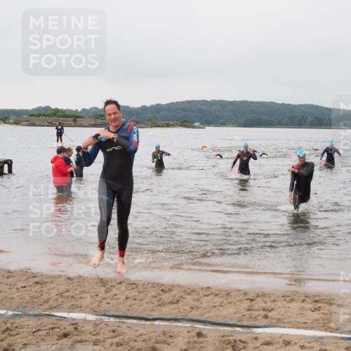 23.06.2024 - Viking Triathlon MichiJ http://msf.ph/oto/6344886 23.06.2024 10:36:45 Schwimmen 275, 317, 328, 491 meine-sportfotos.de