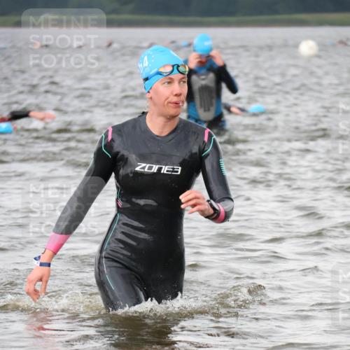 23.06.2024 - Viking Triathlon H.Heesch http://msf.ph/oto/6344904 23.06.2024 10:42:38 Schwimmen 115, 390, 424, 639 meine-sportfotos.de