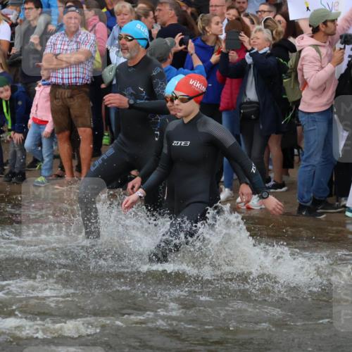 23.06.2024 - Viking Triathlon H.Heesch http://msf.ph/oto/6344910 23.06.2024 10:07:28 Schwimmen 56, 57, 85, 92, 159, 179, 213, 227, 248, 315, 333, 411, 540, 609, 629, 637 meine-sportfotos.de