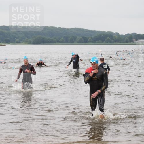 23.06.2024 - Viking Triathlon MichiJ http://msf.ph/oto/6344913 23.06.2024 10:36:48 Schwimmen 275, 317, 328, 491 meine-sportfotos.de