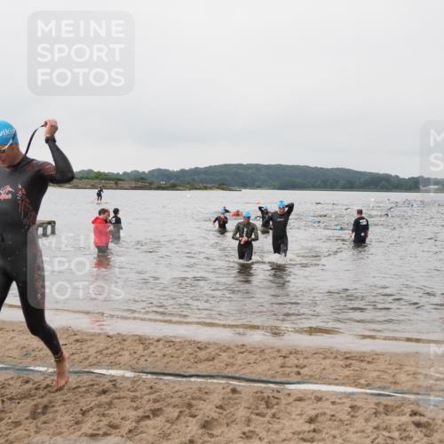 23.06.2024 - Viking Triathlon MichiJ http://msf.ph/oto/6344954 23.06.2024 10:36:57 Schwimmen 137, 225, 317 meine-sportfotos.de