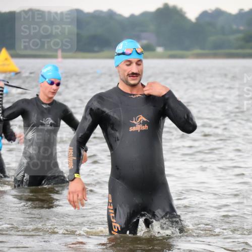 23.06.2024 - Viking Triathlon H.Heesch http://msf.ph/oto/6344992 23.06.2024 10:43:22 Schwimmen 65, 239, 268, 323, 392, 508 meine-sportfotos.de