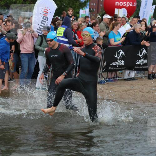 23.06.2024 - Viking Triathlon H.Heesch http://msf.ph/oto/6344994 23.06.2024 10:07:42 Schwimmen 47, 52, 81, 154, 201, 274, 339, 379, 397, 504, 625 meine-sportfotos.de