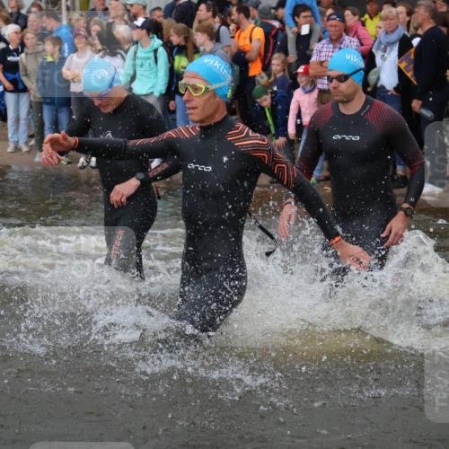 23.06.2024 - Viking Triathlon H.Heesch http://msf.ph/oto/6345001 23.06.2024 10:07:43 Schwimmen 47, 52, 81, 154, 201, 274, 339, 379, 397, 504, 625 meine-sportfotos.de