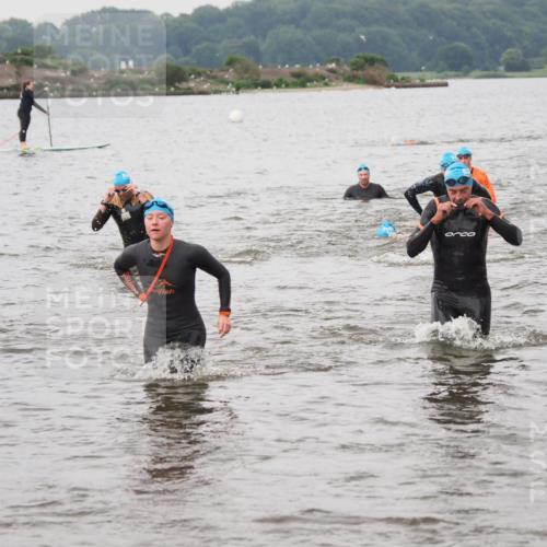 23.06.2024 - Viking Triathlon MichiJ http://msf.ph/oto/6345006 23.06.2024 10:37:06 Schwimmen 62, 110, 137, 168, 283, 298 meine-sportfotos.de