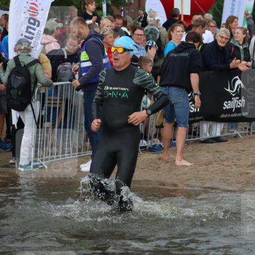 23.06.2024 - Viking Triathlon H.Heesch http://msf.ph/oto/6345021 23.06.2024 10:07:49 Schwimmen 47, 154, 274, 339, 379, 527 meine-sportfotos.de