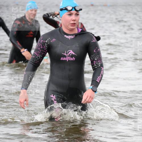 23.06.2024 - Viking Triathlon H.Heesch http://msf.ph/oto/6345025 23.06.2024 10:43:40 Schwimmen 17, 347, 381, 496, 537 meine-sportfotos.de