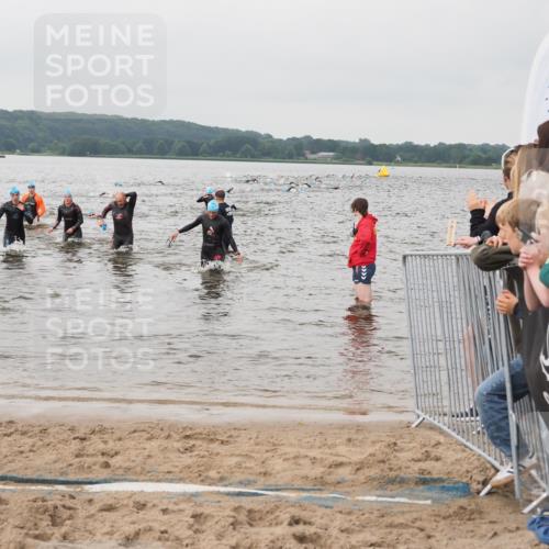 23.06.2024 - Viking Triathlon MichiJ http://msf.ph/oto/6345027 23.06.2024 10:37:10 Schwimmen 61, 62, 110, 168, 256, 283, 298 meine-sportfotos.de