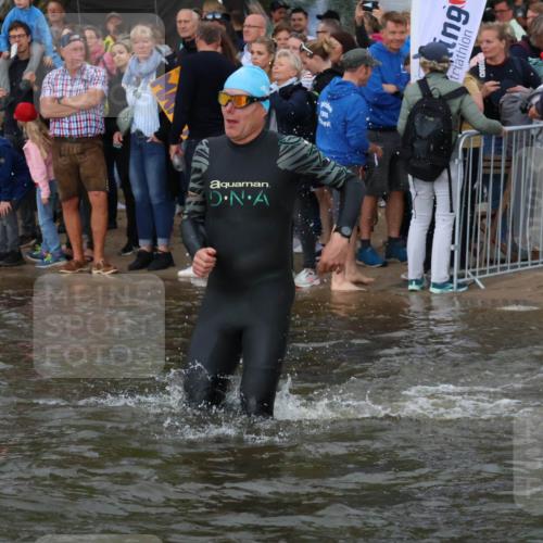 23.06.2024 - Viking Triathlon H.Heesch http://msf.ph/oto/6345031 23.06.2024 10:07:50 Schwimmen 274, 379, 527 meine-sportfotos.de