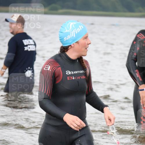 23.06.2024 - Viking Triathlon H.Heesch http://msf.ph/oto/6345047 23.06.2024 10:43:48 Schwimmen 17, 166, 286, 381, 431 meine-sportfotos.de