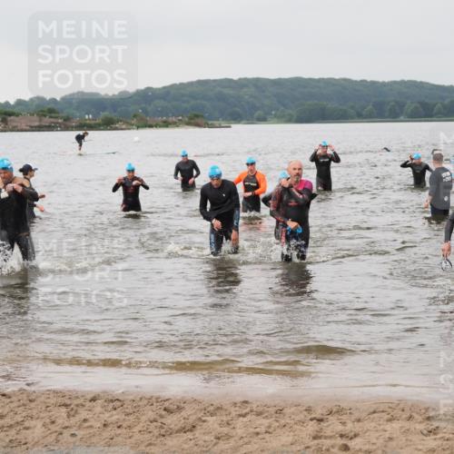 23.06.2024 - Viking Triathlon MichiJ http://msf.ph/oto/6345049 23.06.2024 10:37:14 Schwimmen 43, 61, 110, 168, 256, 283, 298, 416 meine-sportfotos.de