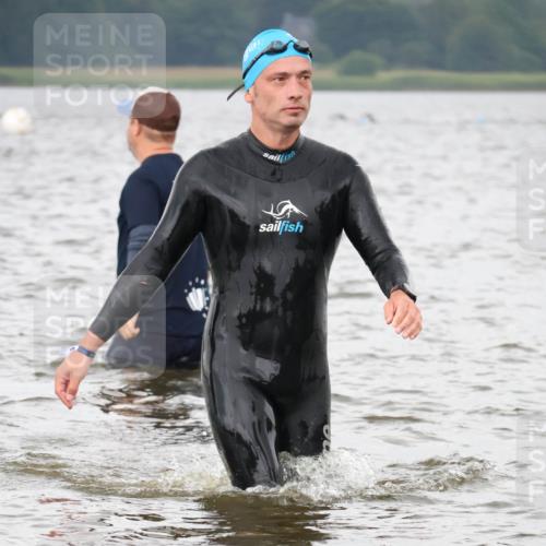 23.06.2024 - Viking Triathlon H.Heesch http://msf.ph/oto/6345055 23.06.2024 10:43:53 Schwimmen 52, 165, 166, 286, 431, 469 meine-sportfotos.de