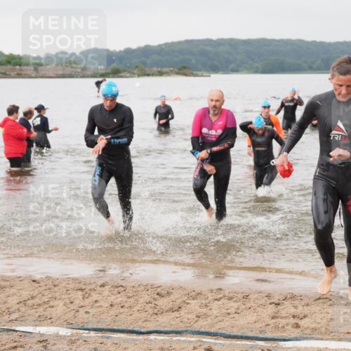 23.06.2024 - Viking Triathlon MichiJ http://msf.ph/oto/6345071 23.06.2024 10:37:18 Schwimmen 43, 61, 110, 168, 256, 298, 416 meine-sportfotos.de