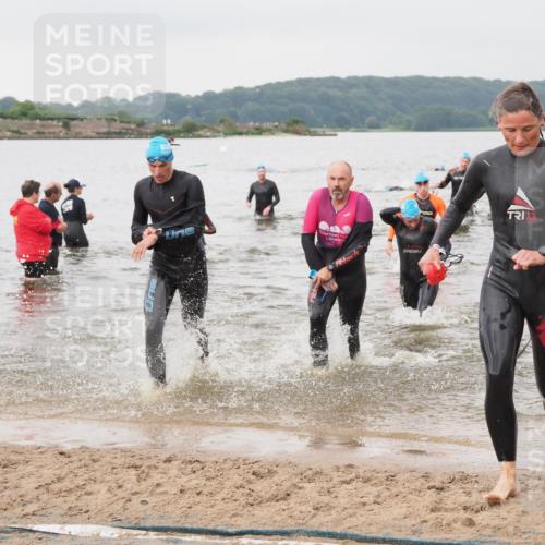 23.06.2024 - Viking Triathlon MichiJ http://msf.ph/oto/6345073 23.06.2024 10:37:18 Schwimmen 43, 61, 110, 168, 256, 298, 416 meine-sportfotos.de