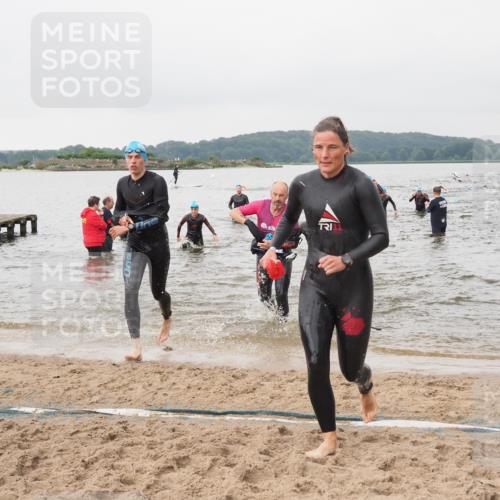 23.06.2024 - Viking Triathlon MichiJ http://msf.ph/oto/6345076 23.06.2024 10:37:18 Schwimmen 43, 61, 110, 168, 256, 298, 416 meine-sportfotos.de