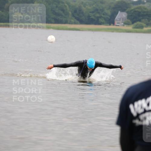23.06.2024 - Viking Triathlon H.Heesch http://msf.ph/oto/6345077 23.06.2024 10:24:43 Schwimmen  meine-sportfotos.de