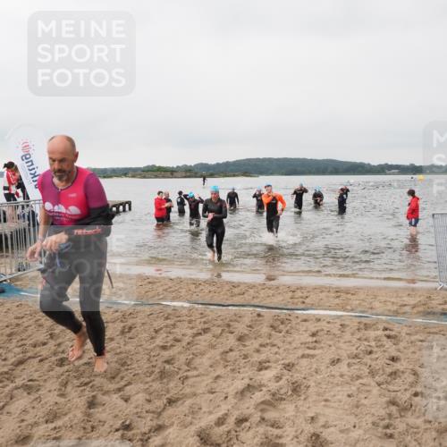 23.06.2024 - Viking Triathlon MichiJ http://msf.ph/oto/6345094 23.06.2024 10:37:21 Schwimmen 43, 61, 256, 298, 304, 416, 492 meine-sportfotos.de