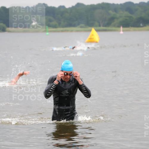 23.06.2024 - Viking Triathlon H.Heesch http://msf.ph/oto/6345132 23.06.2024 10:25:11 Schwimmen  meine-sportfotos.de