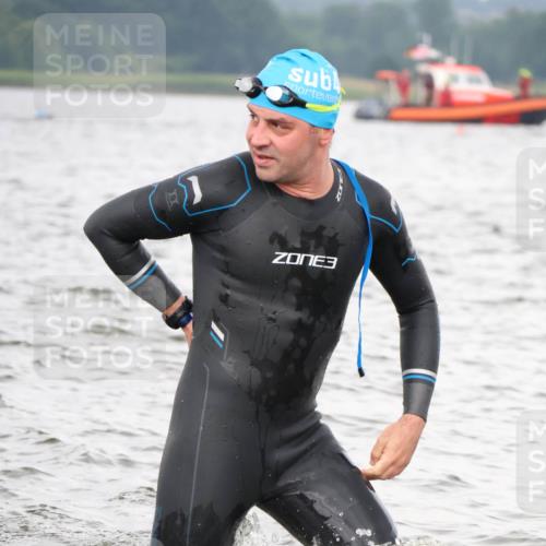 23.06.2024 - Viking Triathlon H.Heesch http://msf.ph/oto/6345133 23.06.2024 10:44:33 Schwimmen 35, 334, 378, 519 meine-sportfotos.de