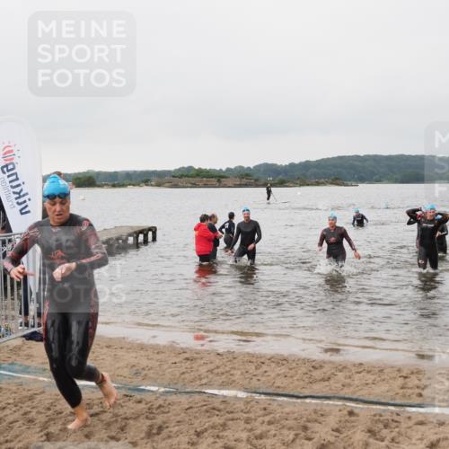 23.06.2024 - Viking Triathlon MichiJ http://msf.ph/oto/6345139 23.06.2024 10:37:28 Schwimmen 304, 349, 360, 369, 416, 492 meine-sportfotos.de