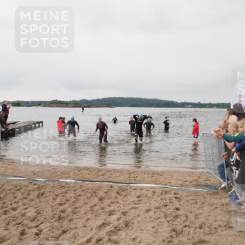 23.06.2024 - Viking Triathlon MichiJ http://msf.ph/oto/6345155 23.06.2024 10:37:30 Schwimmen 304, 349, 360, 369, 462, 492 meine-sportfotos.de