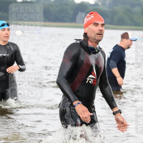 23.06.2024 - Viking Triathlon H.Heesch http://msf.ph/oto/6345164 23.06.2024 10:44:50 Schwimmen 121, 184, 195, 284, 371, 532, 649 meine-sportfotos.de