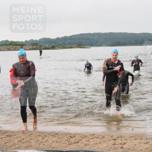 23.06.2024 - Viking Triathlon MichiJ http://msf.ph/oto/6345172 23.06.2024 10:37:33 Schwimmen 304, 349, 360, 369, 462, 492 meine-sportfotos.de