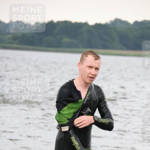 23.06.2024 - Viking Triathlon H.Heesch http://msf.ph/oto/6345179 23.06.2024 10:45:11 Schwimmen 202, 206, 384, 480 meine-sportfotos.de