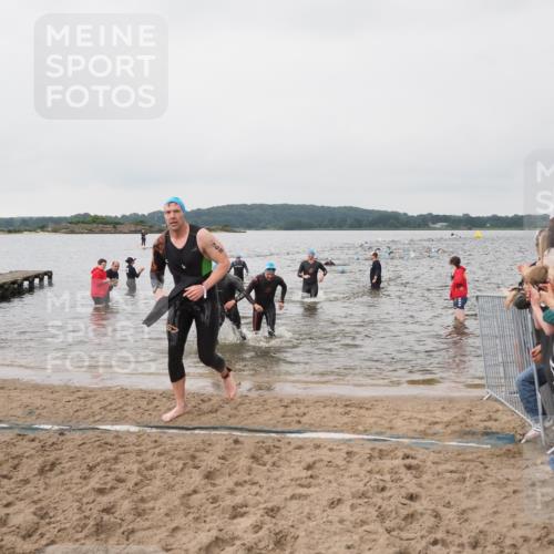 23.06.2024 - Viking Triathlon MichiJ http://msf.ph/oto/6345196 23.06.2024 10:37:36 Schwimmen 304, 349, 360, 369, 421, 462, 492 meine-sportfotos.de
