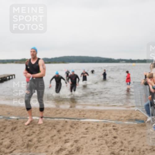 23.06.2024 - Viking Triathlon MichiJ http://msf.ph/oto/6345202 23.06.2024 10:37:36 Schwimmen 304, 349, 360, 369, 421, 462, 492 meine-sportfotos.de