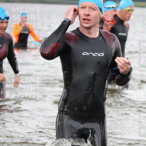 23.06.2024 - Viking Triathlon H.Heesch http://msf.ph/oto/6345208 23.06.2024 10:45:24 Schwimmen 54, 267, 375, 380, 403, 443, 493, 495, 652 meine-sportfotos.de