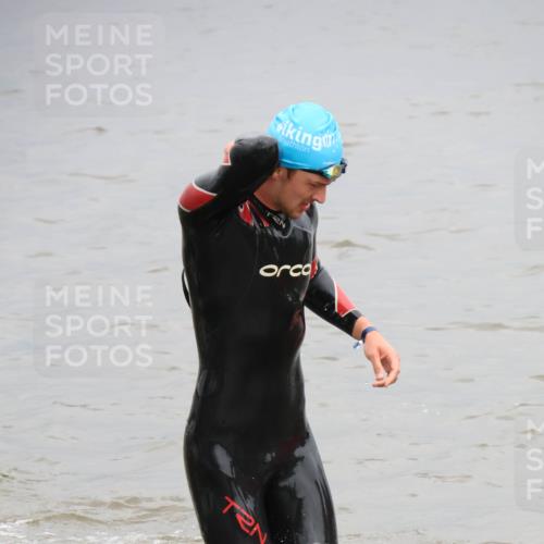 23.06.2024 - Viking Triathlon H.Heesch http://msf.ph/oto/6345234 23.06.2024 10:26:37 Schwimmen 3, 4, 10, 30, 293, 350 meine-sportfotos.de