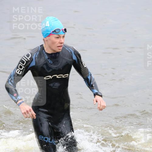 23.06.2024 - Viking Triathlon H.Heesch http://msf.ph/oto/6345238 23.06.2024 10:26:39 Schwimmen 3, 10, 30, 350 meine-sportfotos.de