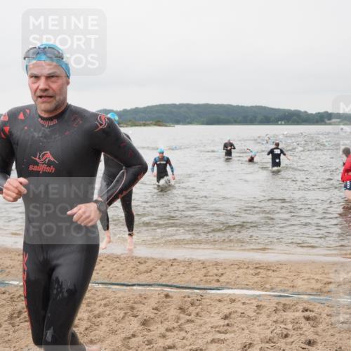 23.06.2024 - Viking Triathlon MichiJ http://msf.ph/oto/6345239 23.06.2024 10:37:41 Schwimmen 349, 360, 421, 462 meine-sportfotos.de