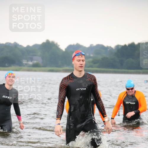 23.06.2024 - Viking Triathlon H.Heesch http://msf.ph/oto/6345253 23.06.2024 10:45:44 Schwimmen 63, 156, 247, 395, 430, 433, 641, 644 meine-sportfotos.de