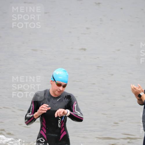 23.06.2024 - Viking Triathlon H.Heesch http://msf.ph/oto/6345256 23.06.2024 10:27:27 Schwimmen 22, 487 meine-sportfotos.de