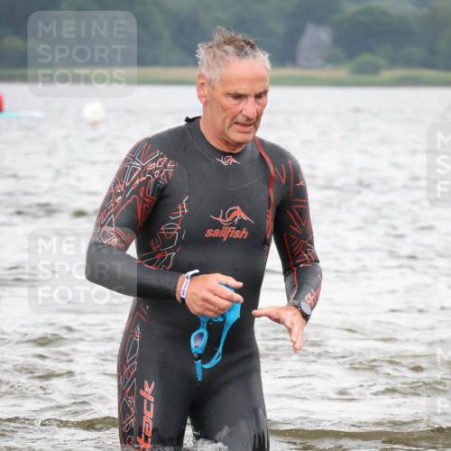 23.06.2024 - Viking Triathlon H.Heesch http://msf.ph/oto/6345267 23.06.2024 10:45:55 Schwimmen 18, 162, 247, 294, 475, 602, 644 meine-sportfotos.de