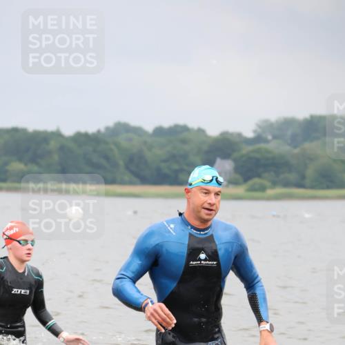 23.06.2024 - Viking Triathlon H.Heesch http://msf.ph/oto/6345282 23.06.2024 10:27:40 Schwimmen 22, 158, 377, 546, 620, 638 meine-sportfotos.de