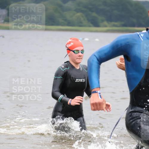 23.06.2024 - Viking Triathlon H.Heesch http://msf.ph/oto/6345292 23.06.2024 10:27:42 Schwimmen 158, 377, 546, 616, 620, 638 meine-sportfotos.de