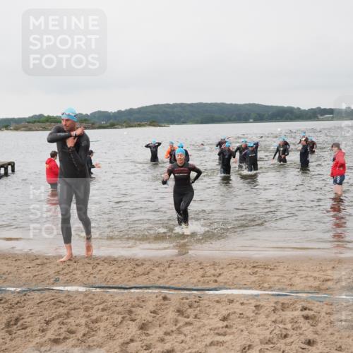 23.06.2024 - Viking Triathlon MichiJ http://msf.ph/oto/6345317 23.06.2024 10:38:01 Schwimmen 69, 116, 151, 238, 273, 340 meine-sportfotos.de