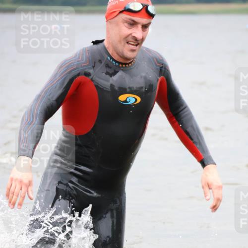 23.06.2024 - Viking Triathlon H.Heesch http://msf.ph/oto/6345321 23.06.2024 10:27:52 Schwimmen 108, 616, 620, 624, 638, 661 meine-sportfotos.de