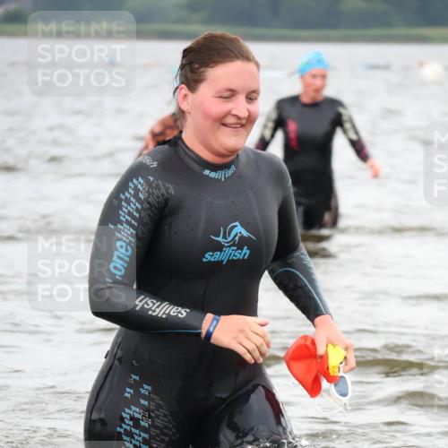 23.06.2024 - Viking Triathlon H.Heesch http://msf.ph/oto/6345332 23.06.2024 10:46:17 Schwimmen 46, 208, 249, 428, 606, 645, 646 meine-sportfotos.de